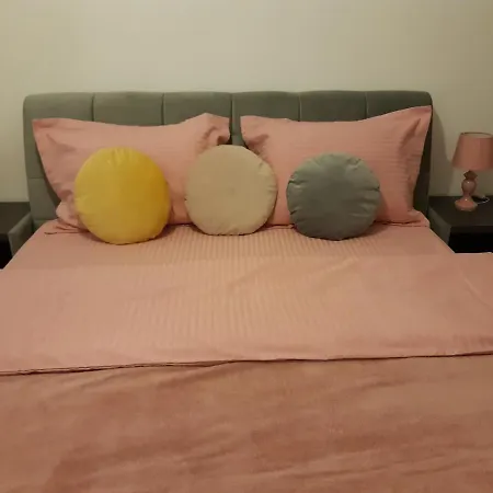 Esthetic Apartament Апартаменти